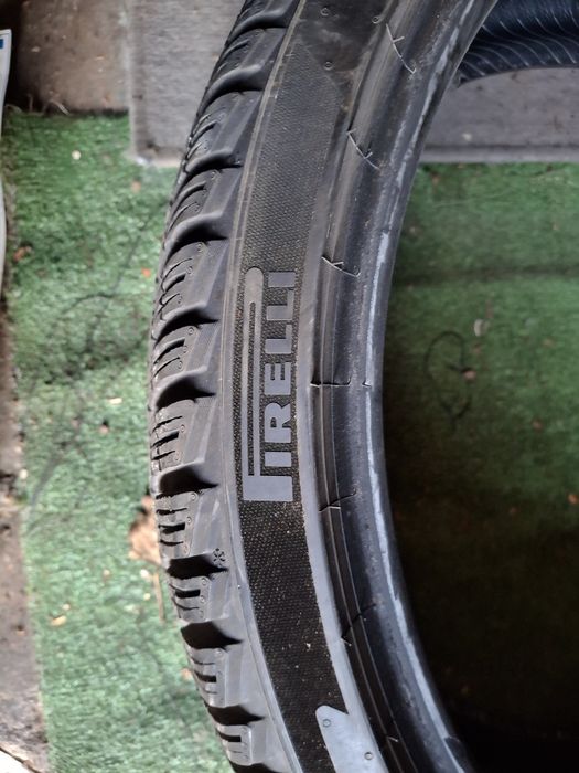 235 35 19 Pirelli DOT 2024 iarna aproape noi