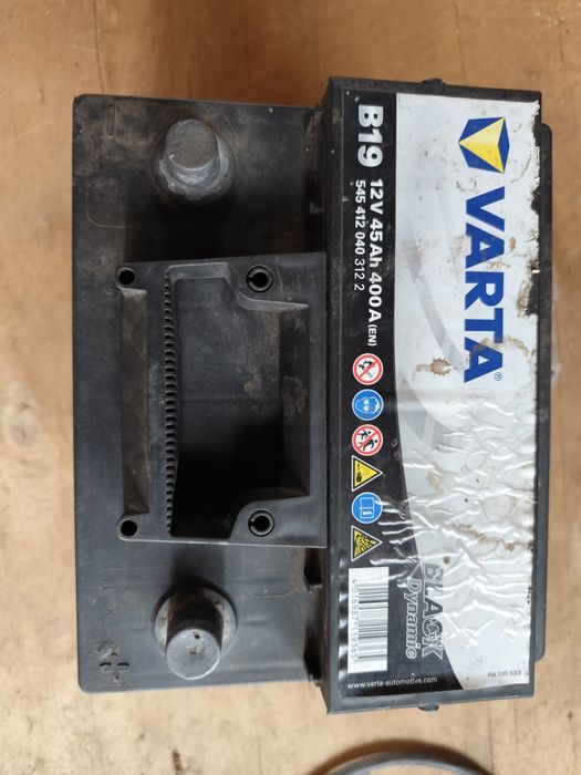 Baterie auto Varta 12V, 45Ah, 400A, Dynamic