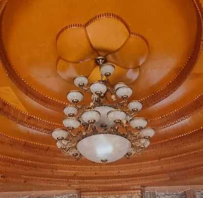 Классик услубидаги люстра