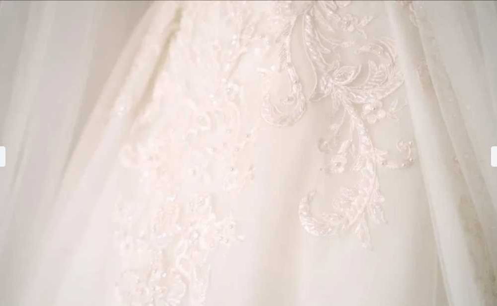 Rochie de mireasa cu crinolina si ambele voaluri incluse