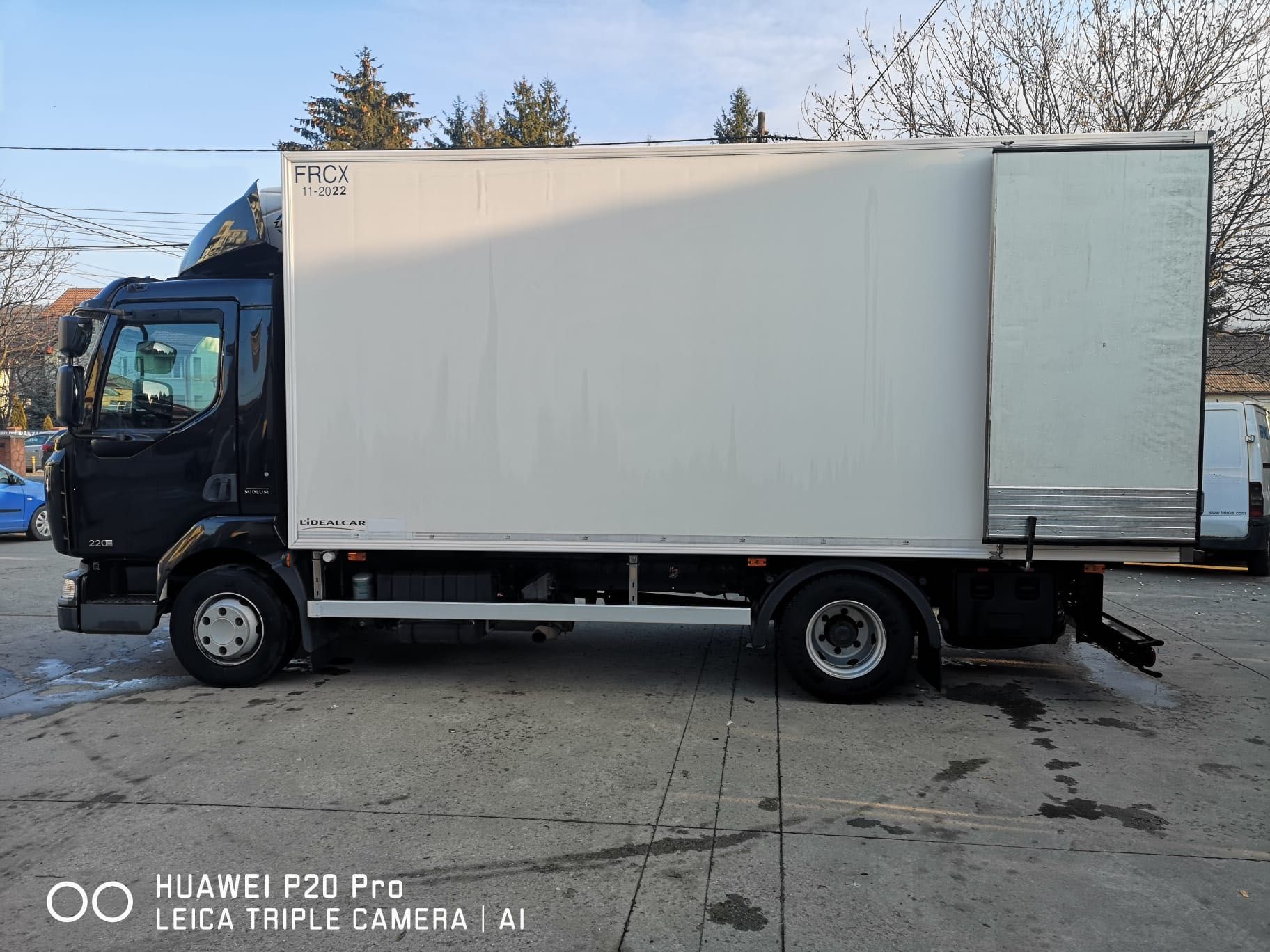 Camion Renault Midlum