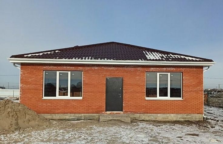 Vand casa din structura metalica panouri sandwich