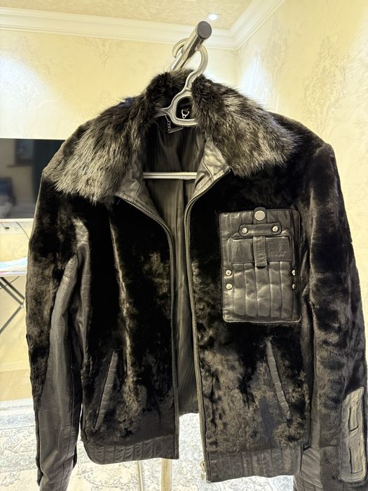 Продаю мужскую шубку натуралку пару раз одевал