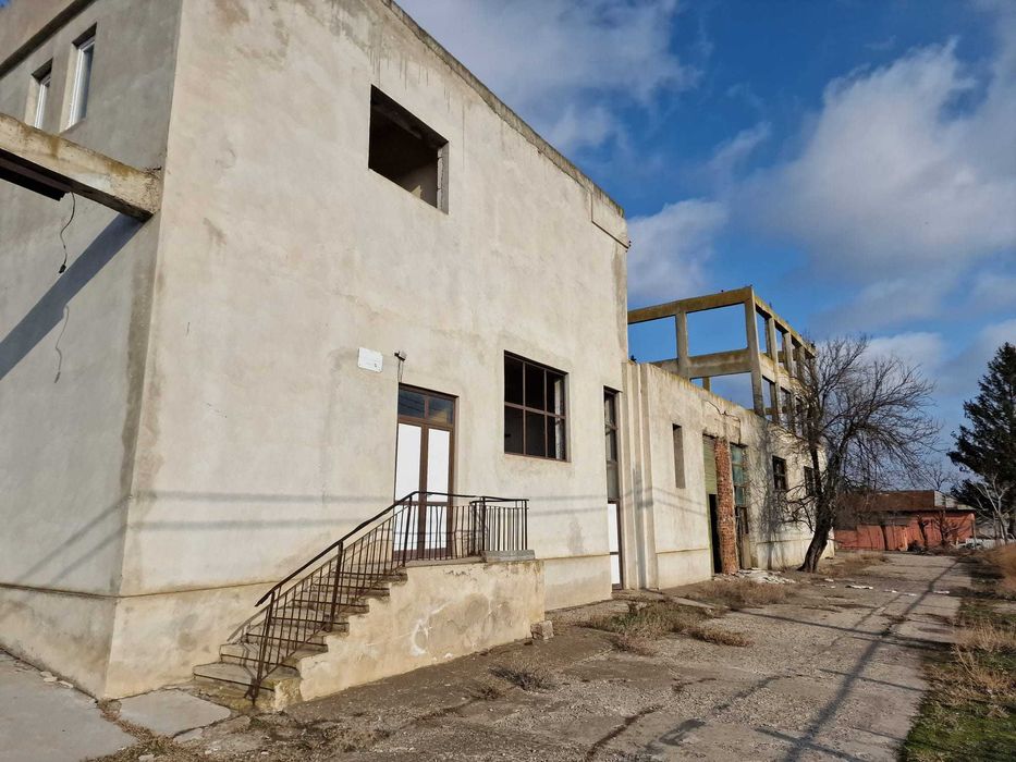 Cladire industriala(fosta fabrica lapte)