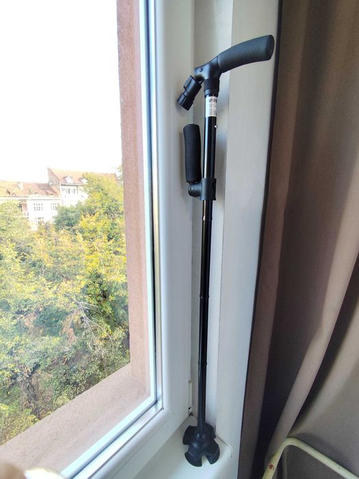 Сгъваем алуминиев бастун