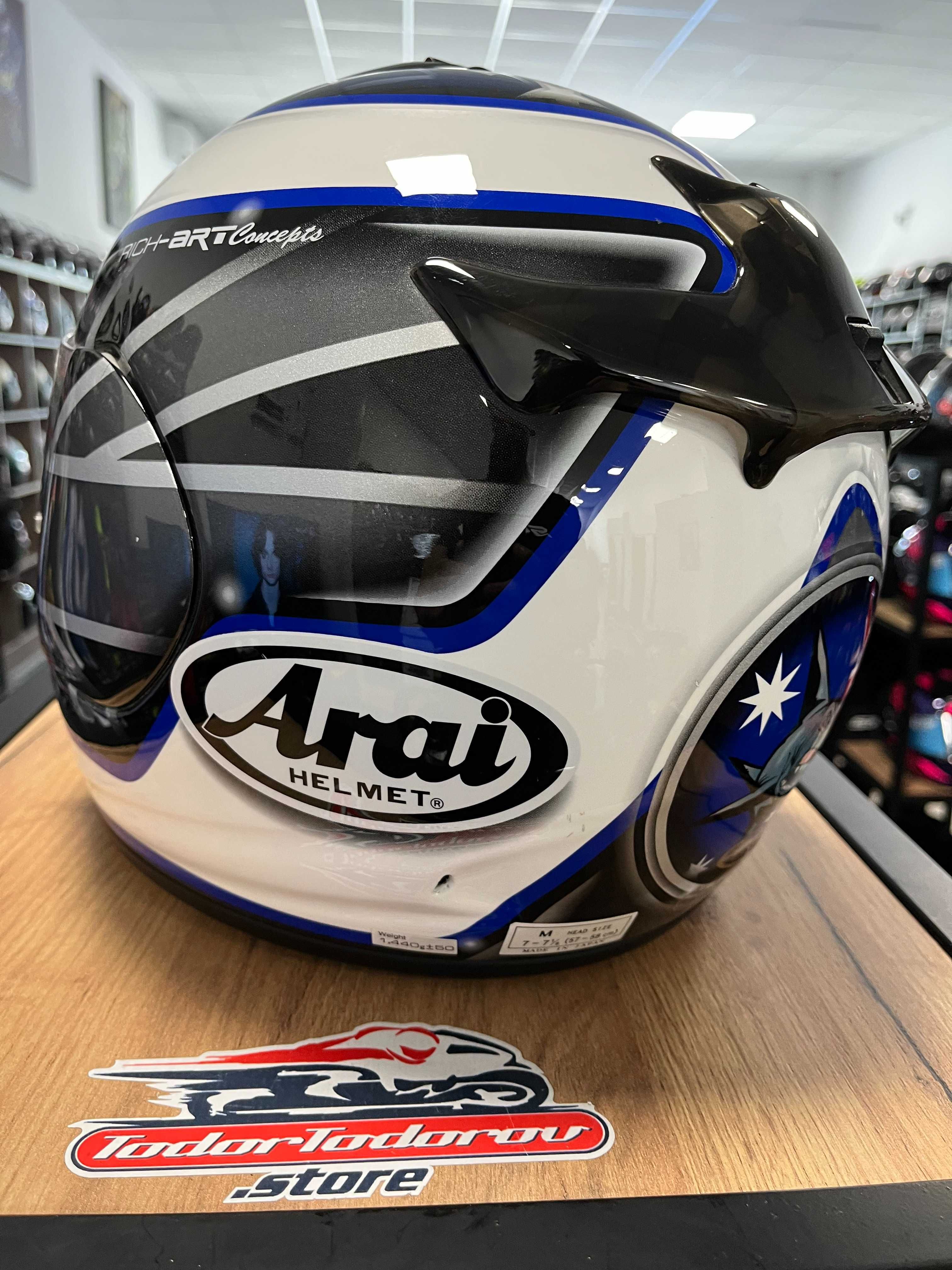 Висок клас мото каска ARAI CHASER , M 57-58 см. перфектно състояние