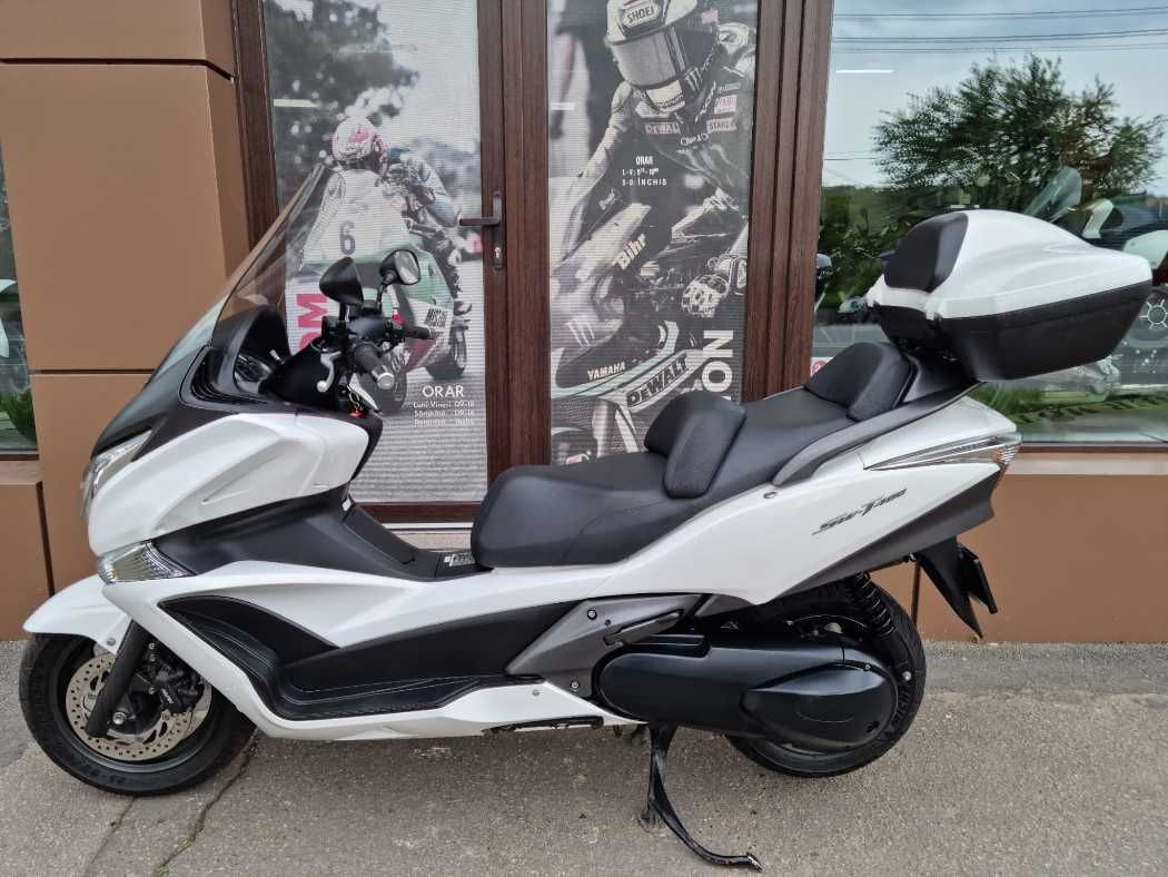 Ser vinde Honda Sw-t 400 ( Silverwing 400) ~ Garantie ~ Rate ~