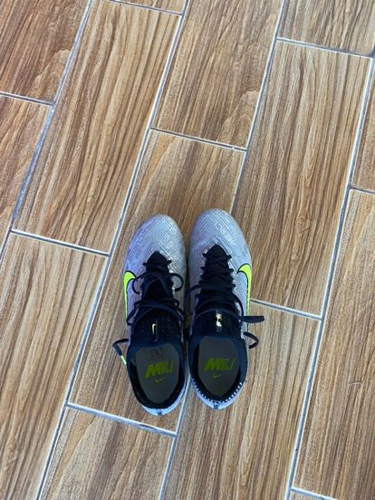 Ghete nike mercurial