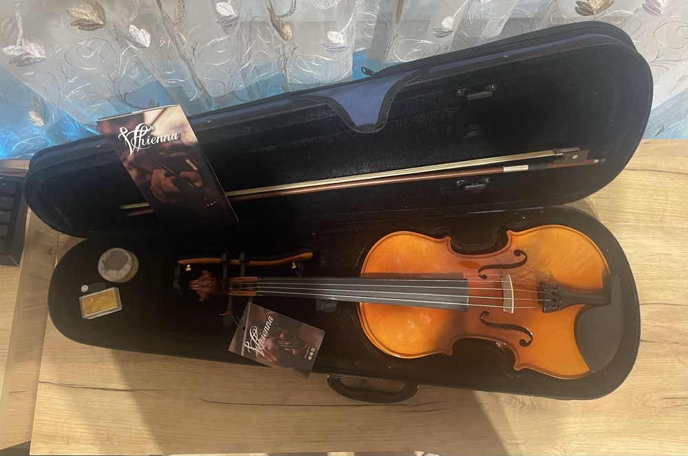 Цигулка с размер 3/4