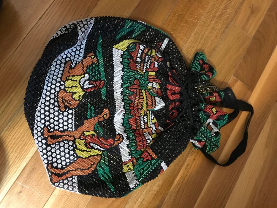 Geanta(tip sacoșă)cu mărgele