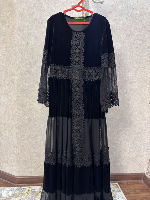 Велюровая платья для женшин