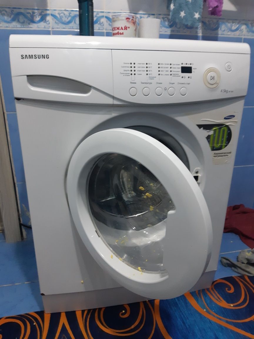 Продам неисправную стиральную машину samsung