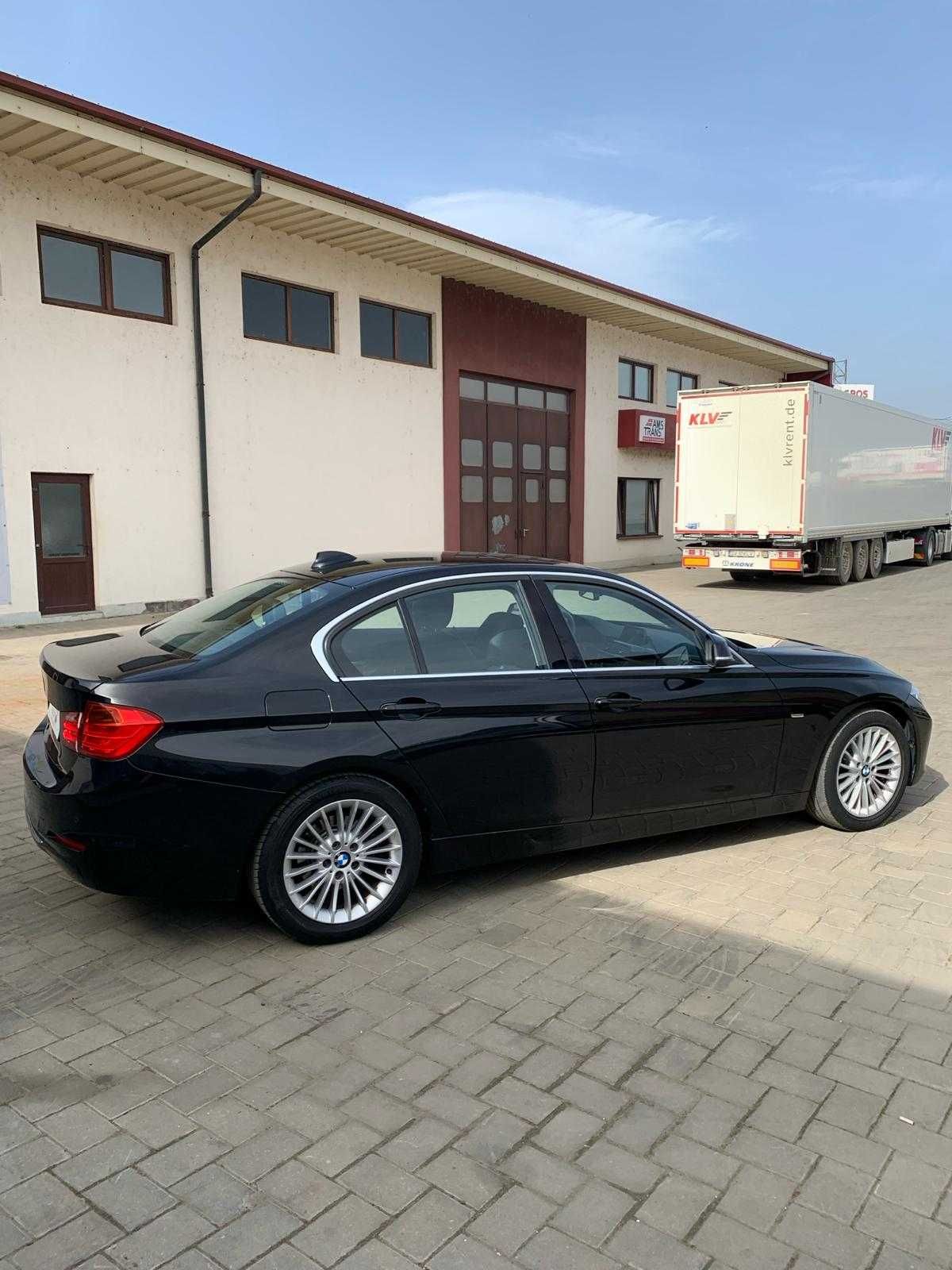 BMW Seria3 F30 Luxury Line