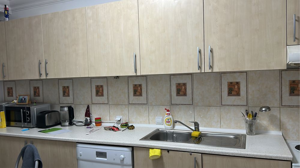 Кухня бу в полном комлекте, в хорошем состоянии