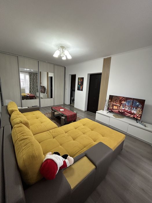 Apartament etaj 1, bloc nou.