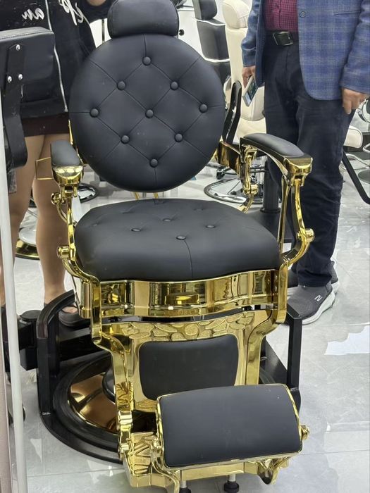 Scaun frizerie frizer rotativ in jurul clientului