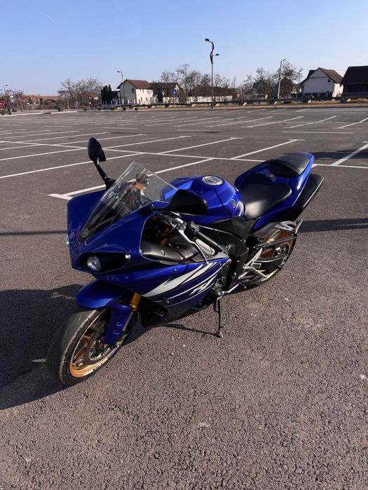 Yamaha r1 2011 BigBang crossplane