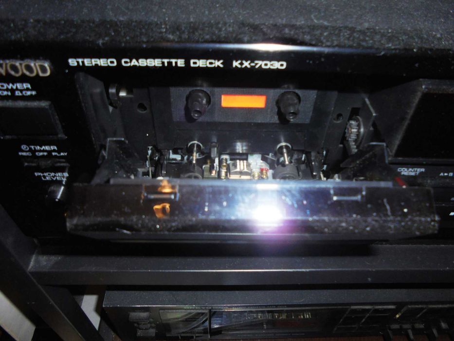 Vand un casetofon deck Kenwood KX-7030