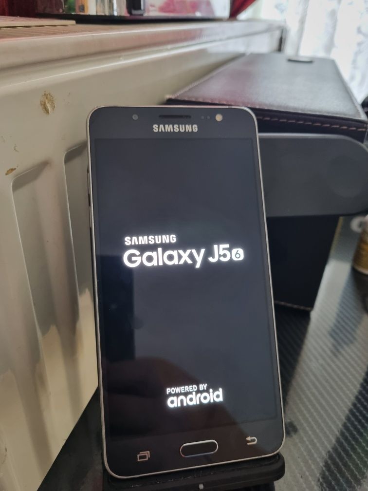 Samsung Galaxy J5 2016