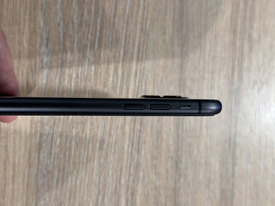 Iphone 11 иеальное состояние