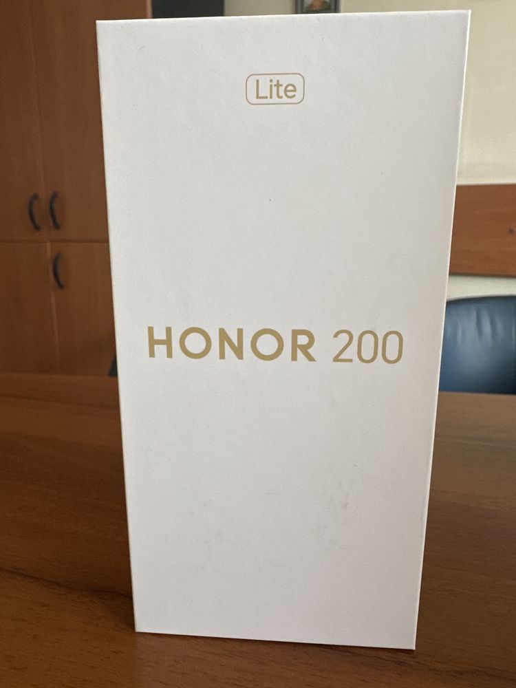Смартфон HONOR 200 BLACK - 256 GB, RAM 8 GB,