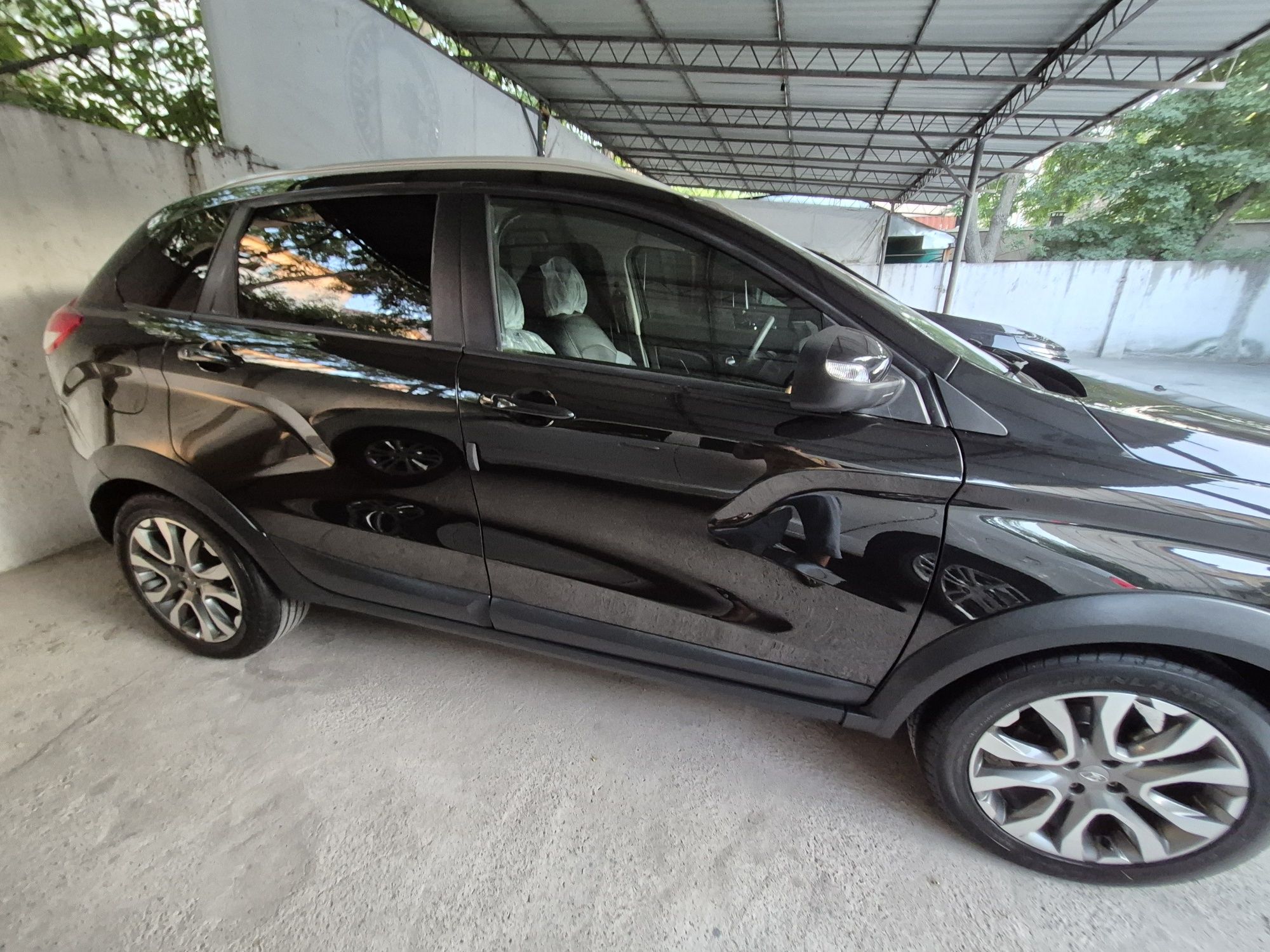 Lada cross X-RAY