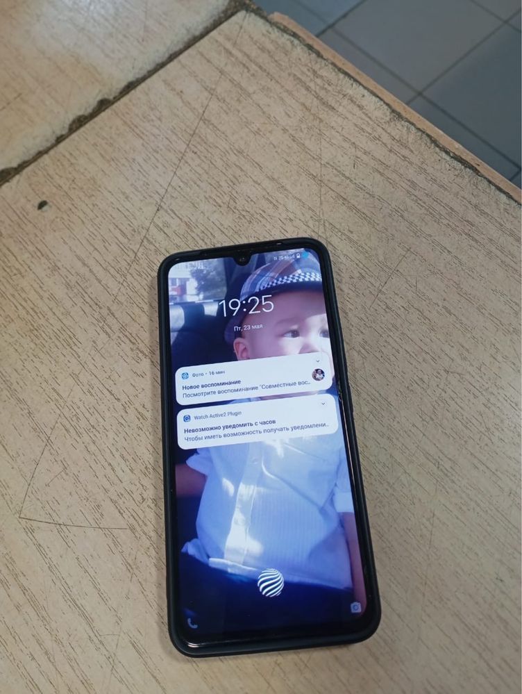 Vivo v 25e сатылады