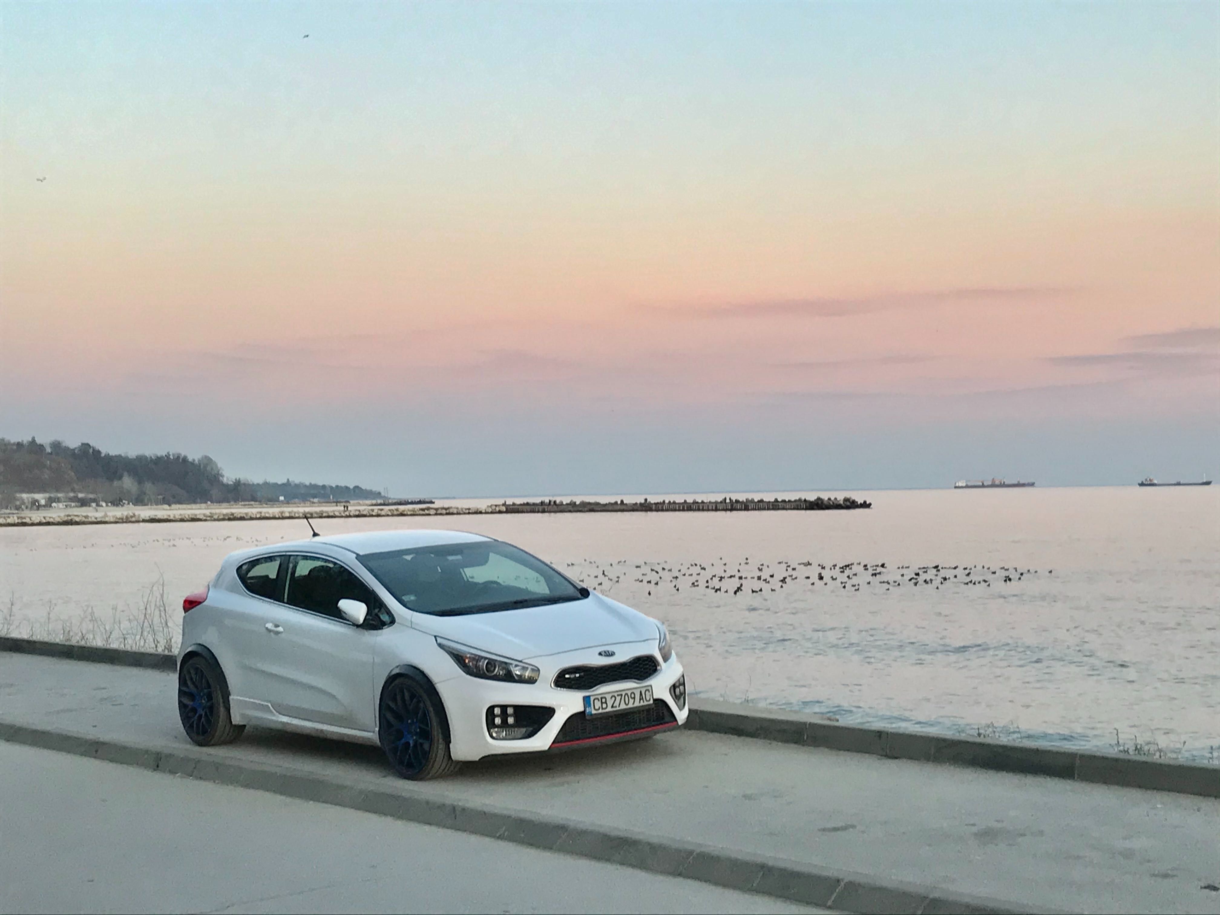 Kia ProCeed GT 1.6 Turbo 2015, 220 HP