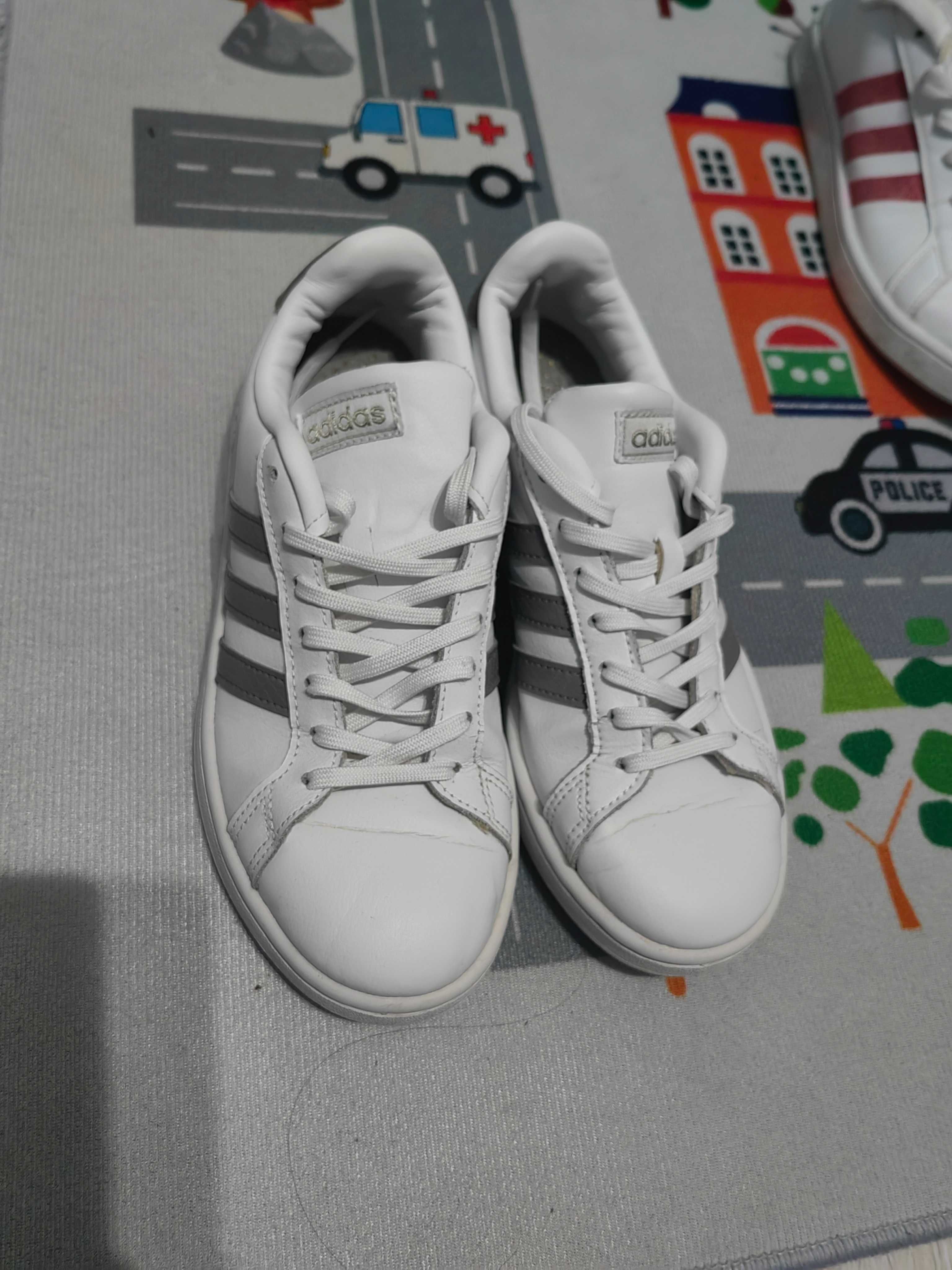 Дамски/унисекс маратонки Adidas
