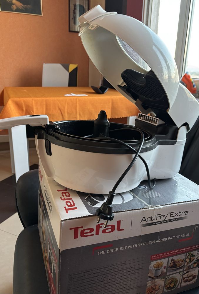еърфрайер с бъркалка Tefal ACTIFRY EXTRA в ГАРАНЦИЯ