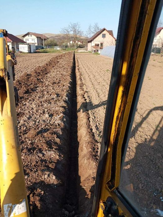 Lucrari mini excavator 1,6 tone