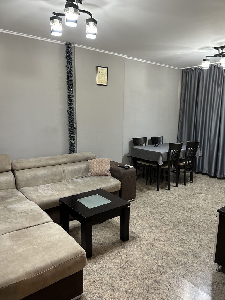 Продава се Тристаен апартамент в Сливен, Център - 120 кв.м за 1063 €/кв.м - Снимка #7