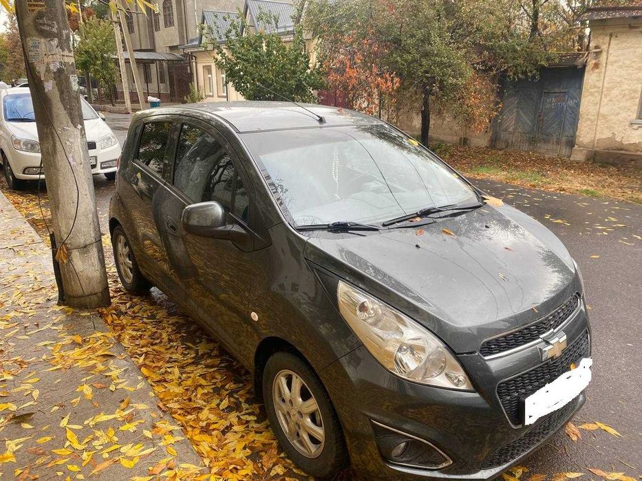 Продаётся Автомобиль Spark