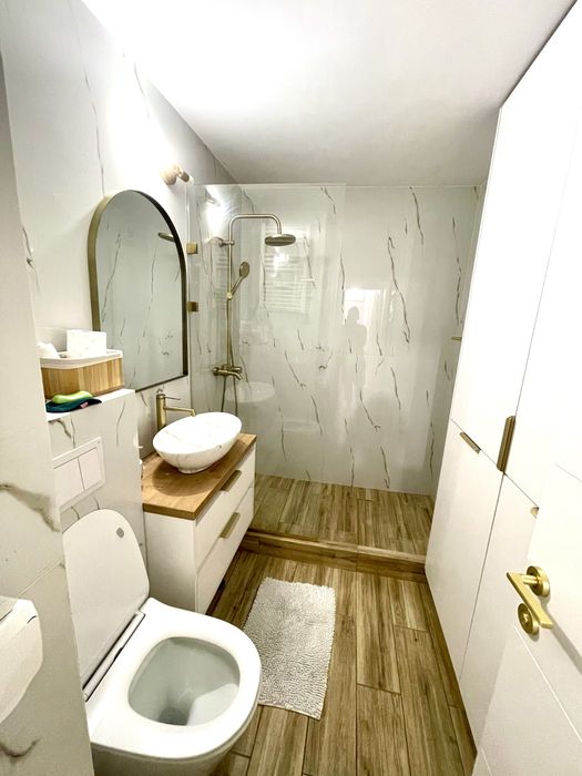 Apartament 3 camere de inchiriat