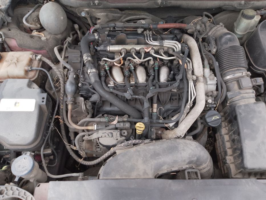 Продавам на части Ситроен С5 2.2 хди Битурбо 170кс 2009г