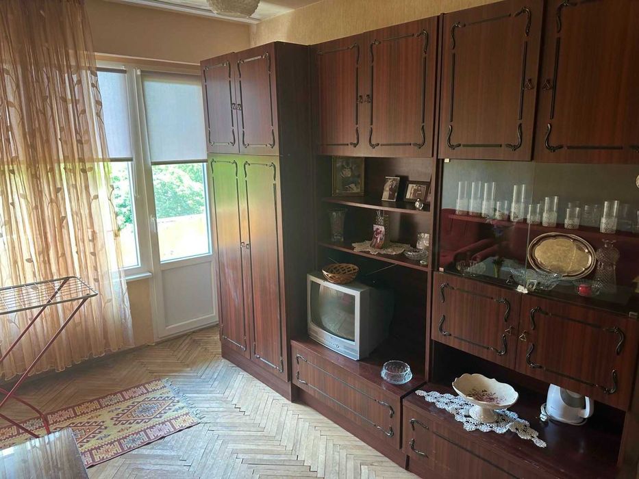 Продава се Двустаен апартамент в София, Гоце Делчев - 57 кв.м за 3858 €/кв.м - Снимка #1