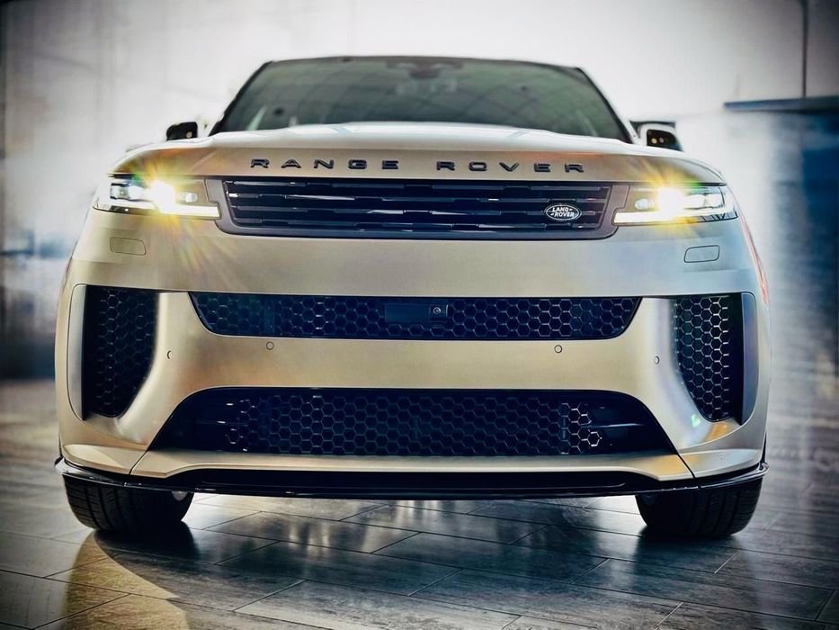 Land Rover Range Rover Sport Range Rover Sport 4.4 V8 635 CP Ediție Limitată SV Edition One