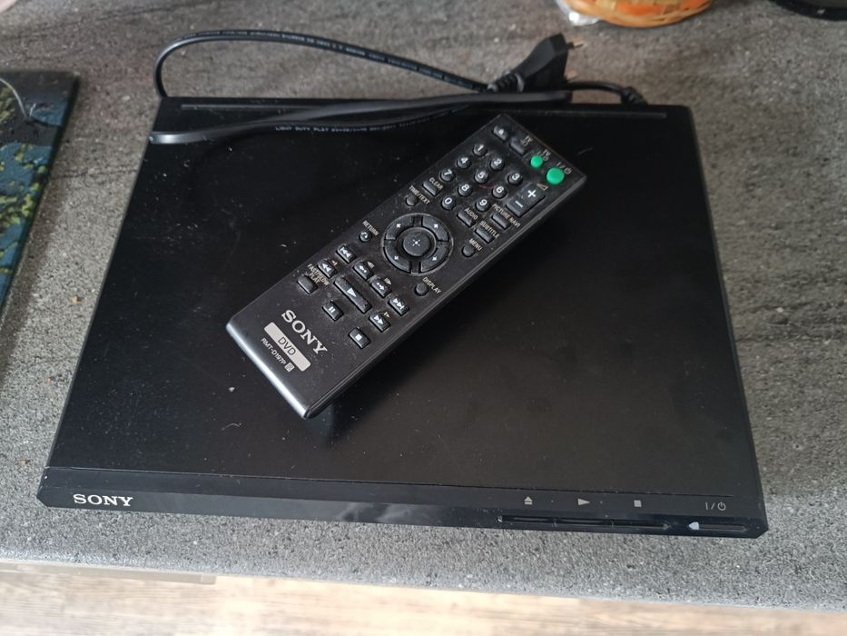 DVD player SONY+telecomandă