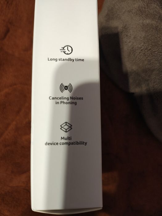 Vând Casti Acer noi