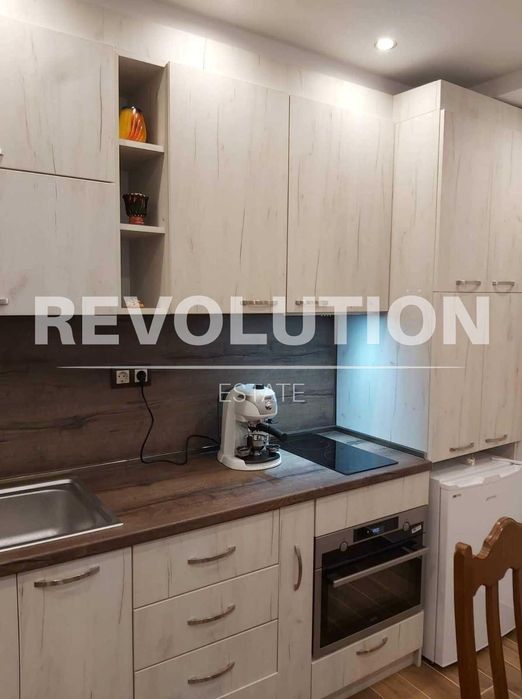 Двустаен апартамент в района на Виница!