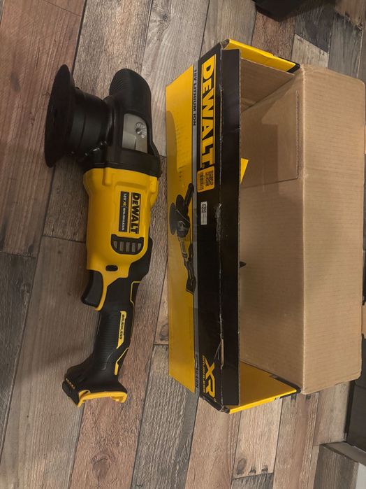 Masina polish DeWalt DCM848N