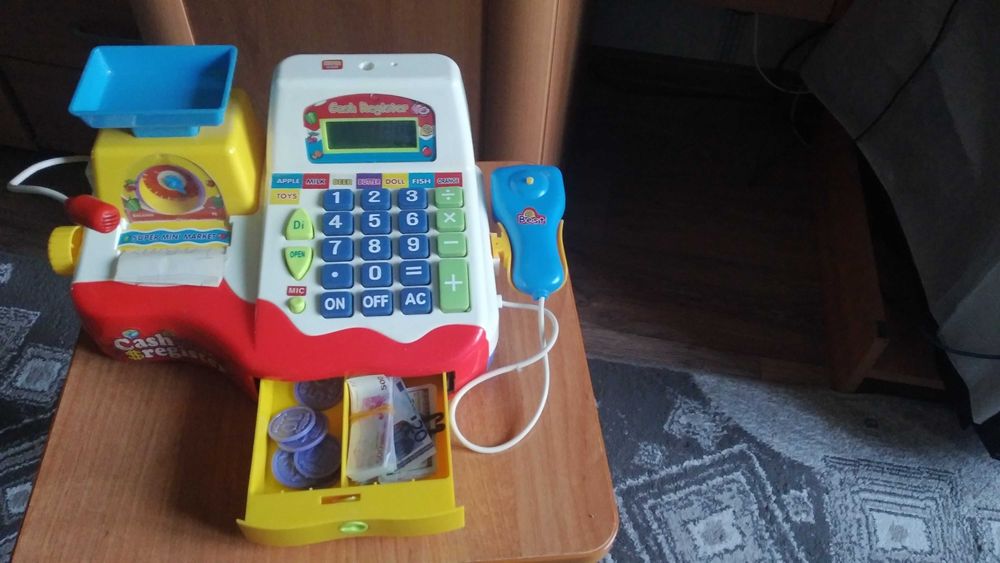 Детский кассовый аппарат, со звуковыми и световыми эффектами