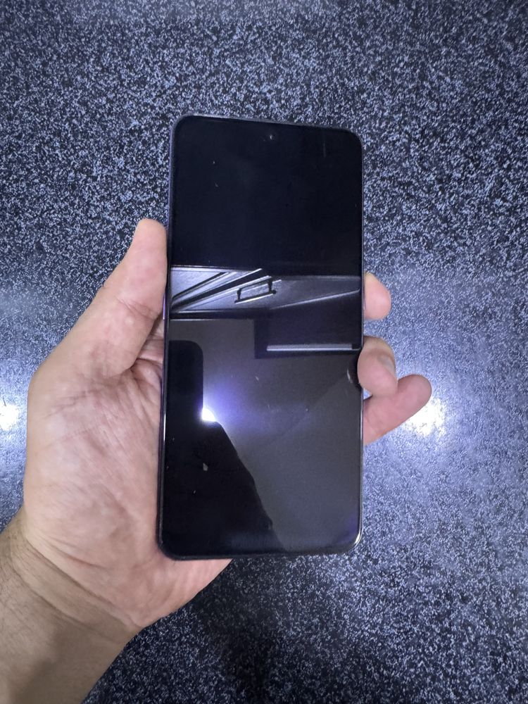 realmi gt neo5 16ozu 1 t hotira oqip tel qlila ideal holatda