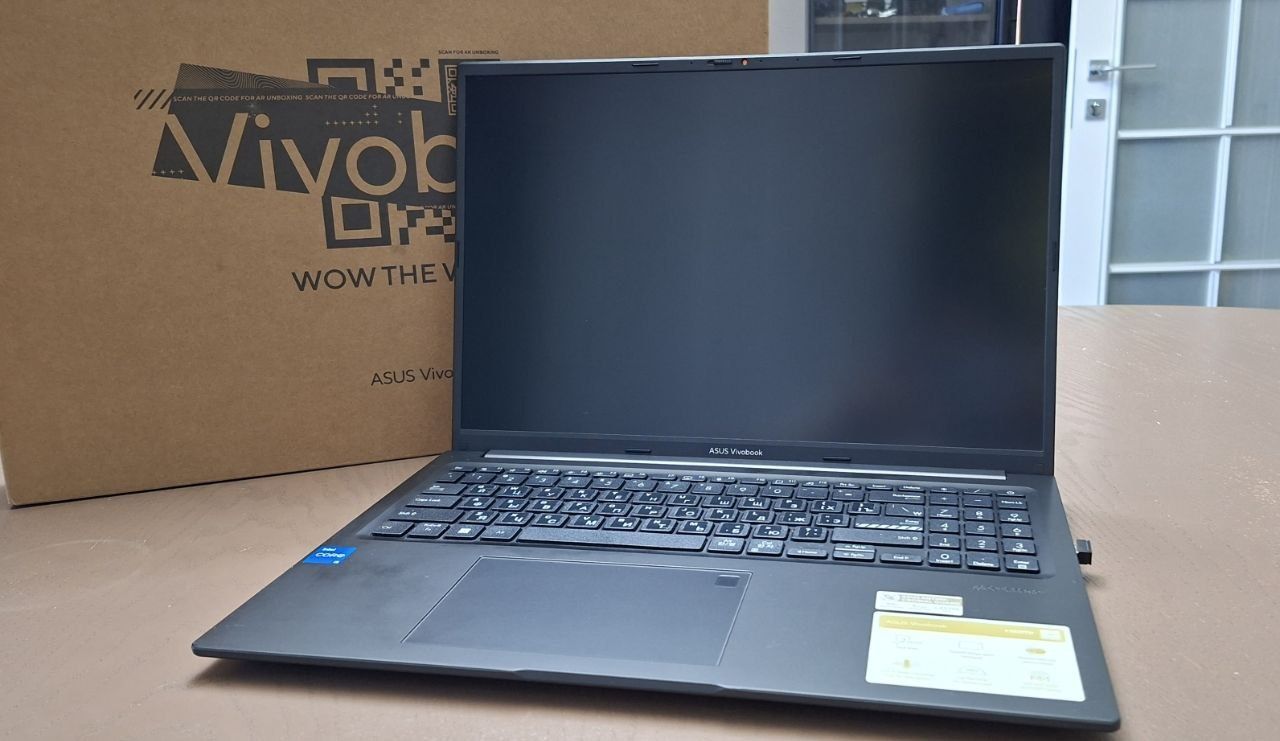 Notebook Asus Vivobook 16, Intel Core i5