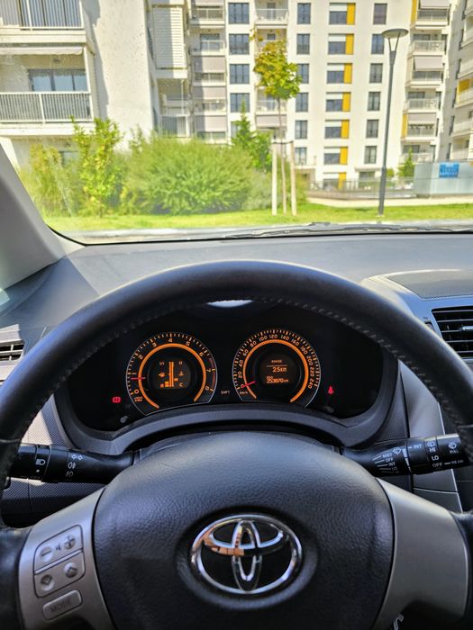 Toyota Auris 1.33 benzină 2007