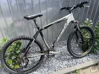 Bicicleta MTB Frane hidraulice