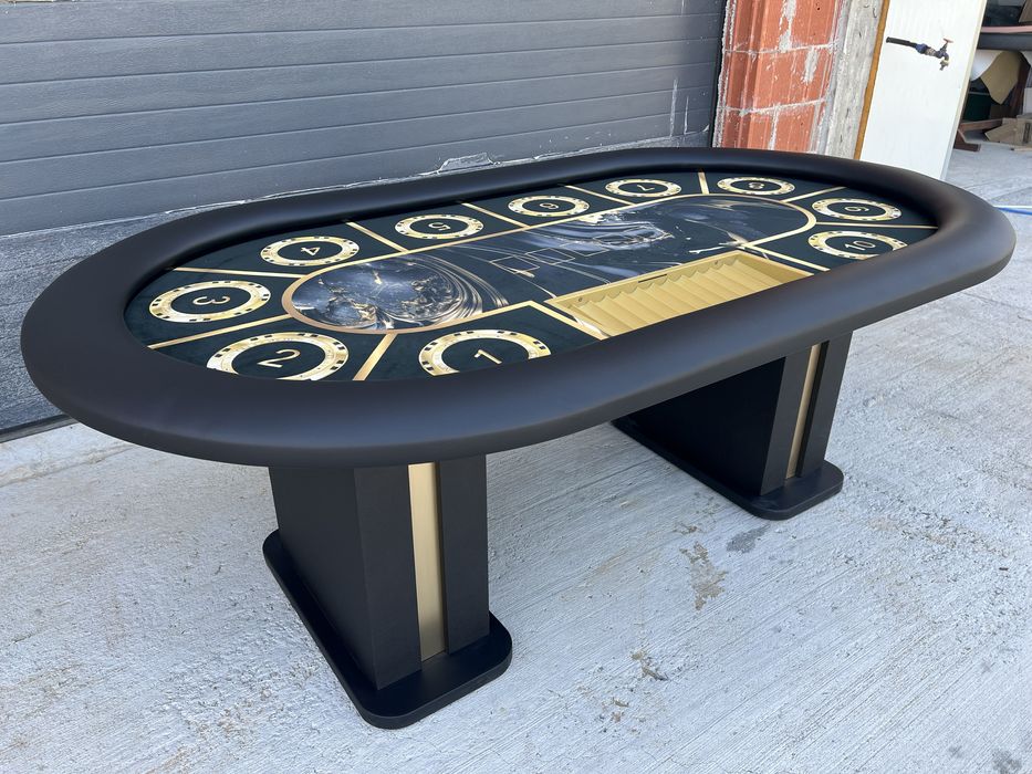 Masa poker atipica CustomTables.eu mese poker la comanda logo tau