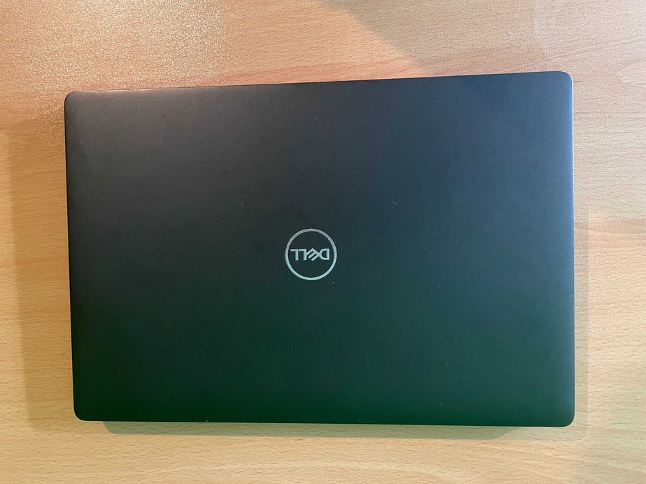 Dell 5300 - 13.3”IPS Touchscreen, 16GB RAM, i5-8265u, 512GB NVMe SSD