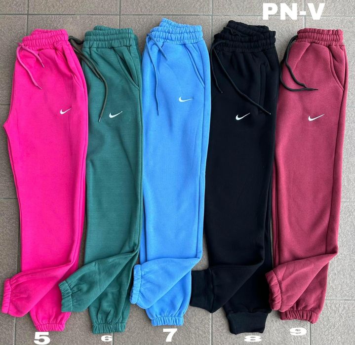 Pantaloni dama vatuiti