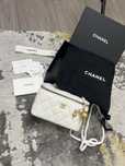 Geanta Chanel-piele naturală 100% Cod autenticitate interior